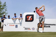 simmonsbankopen-24